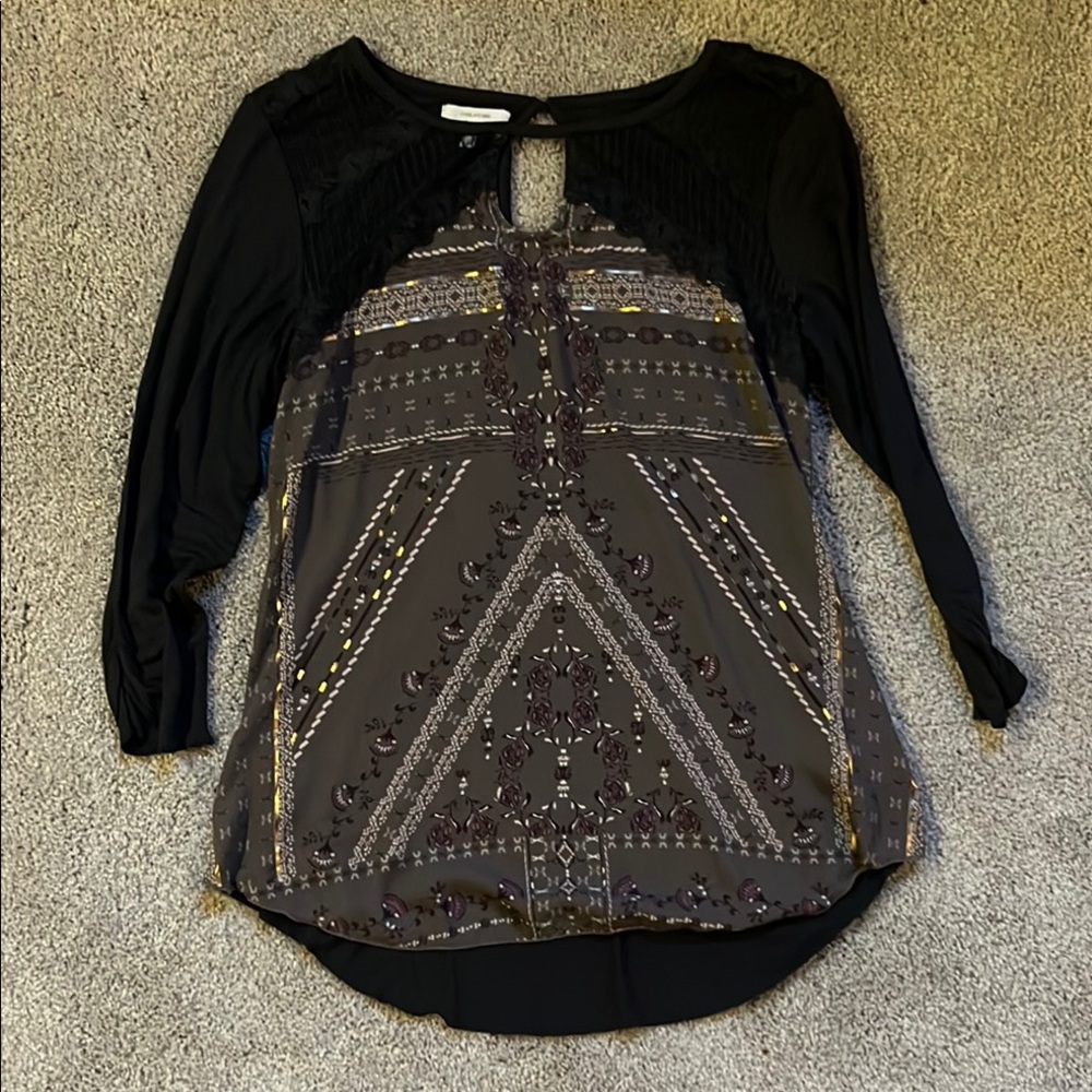 Maurices Blouse in Gray and Tan